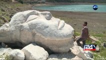 هضبة الجولان: ثلاثة فنانين يحولون صخرة الى رأس انسان لتطوير المنطقة
