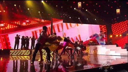 Jenifer Lopez - Celia Cruz Tribute = American Music Awards 2015)