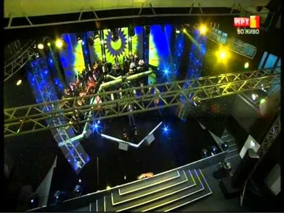 grupa Milenium - Raduvaj se majko