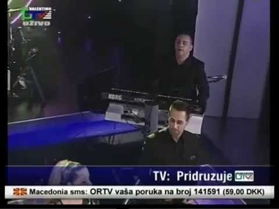 Aneta i grupa Molika - Slusni me majko stara ( zivo) Premiera