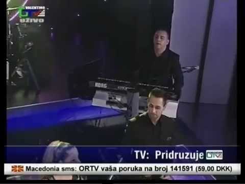 Aneta i grupa Molika - Slusni me majko stara ( zivo) Premiera