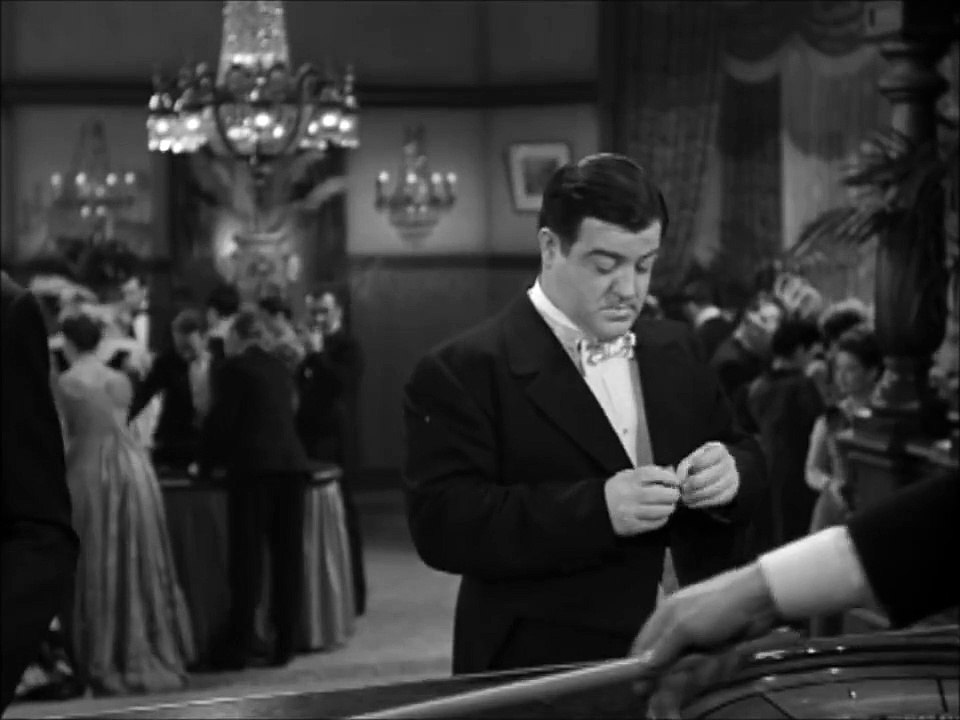 Abbott & Costello - Money Swap & Roulette