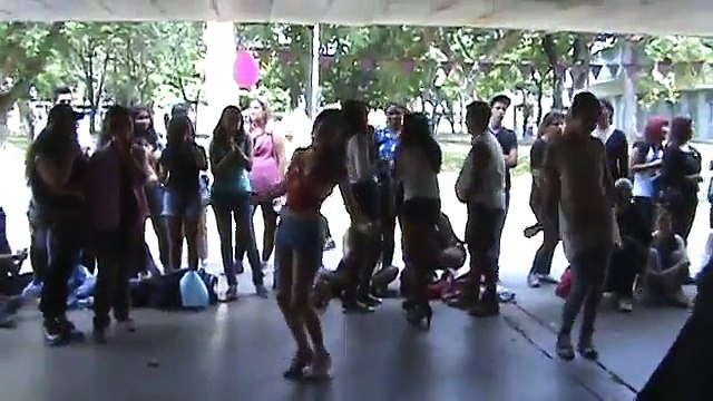 Random Kpop dance game - Kpop Summer Festival (caracas)