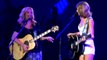 Taylor Swift and Lisa Kudrow performed 