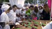 Russia: 300kg of ingredients make GIANT Russian Apple Pie