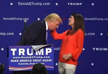 Donald Trump fait inspecter ses cheveux : "je ne porte pas de perruque !"