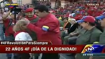 Presidente Maduro impuso la condecoración 4F a quienes acompañaron hace 22 años al Comandante