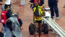 Usain Bolt mis KO par un cameraman après son 200m - Grosse chute en Segway
