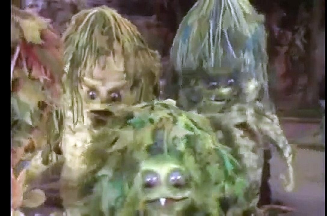 Sigmund & The Seamonsters - Alternate Intro