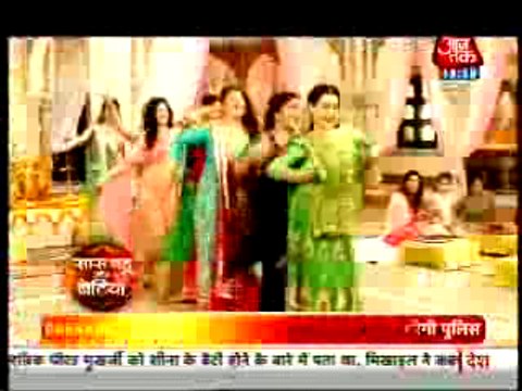 Akshara Ke Gher Teej Ke Din Hue Dhamaal - 28 August 2015 - Yeh Rishta Kya Kehlata Hai