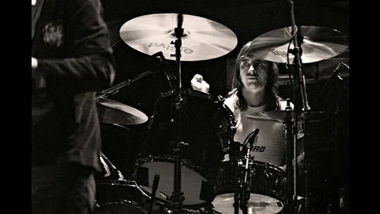 AC/DC / Back In Black (drum) Phil Rudd - video Dailymotion