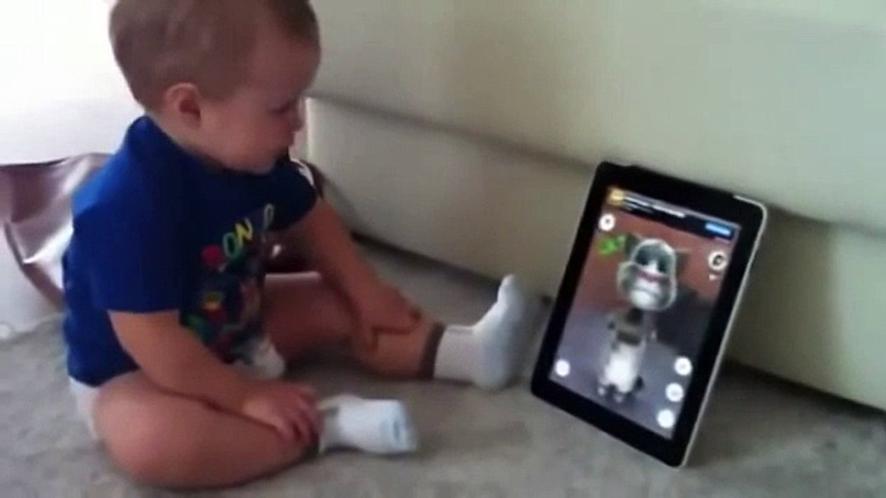 Whatsapp Funny Videos Best funny baby video 2015