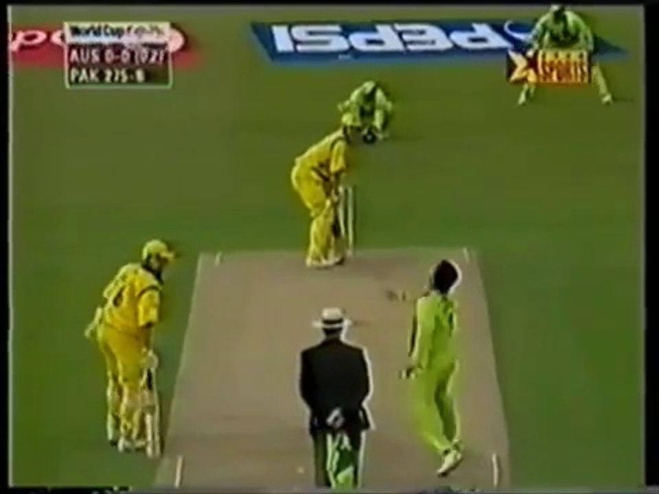 Wasim Akram- The King Of Swing !! Superb Bowling
