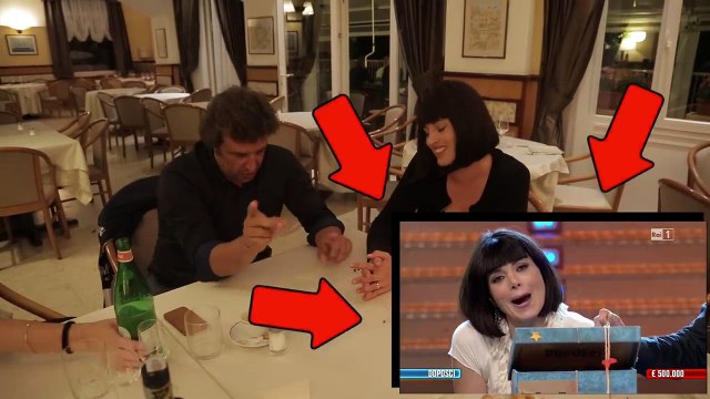 Fra dieci giorni torna Affari Tuoi...Flavio Insinna fa visita ad Orsetta
