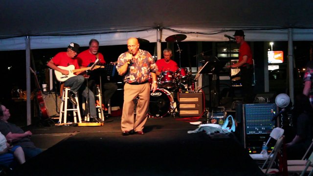 Danny McCorkle and the Katz perform 'I Got Lucky' Elvis Week 2015