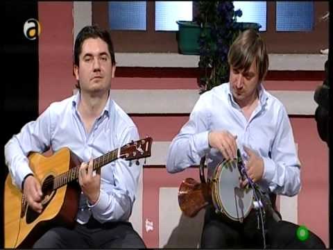 grupa Ambasadori - Aj da begame mori Vase