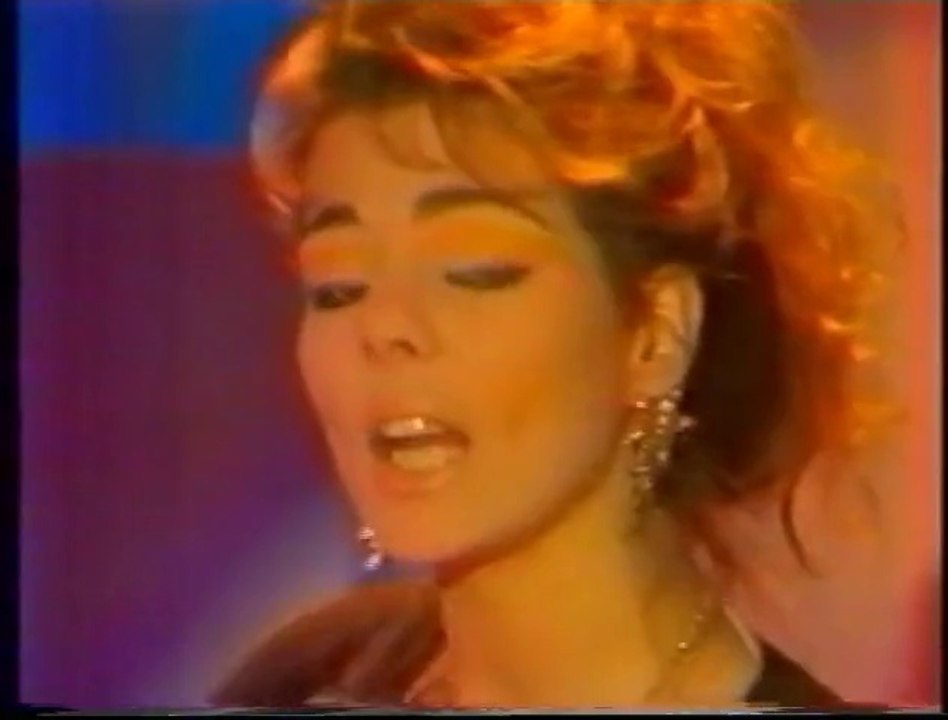 SANDRA "  Stop  For  A  minute"-  L'apress Midi   Aussie  Chanson -France  1988