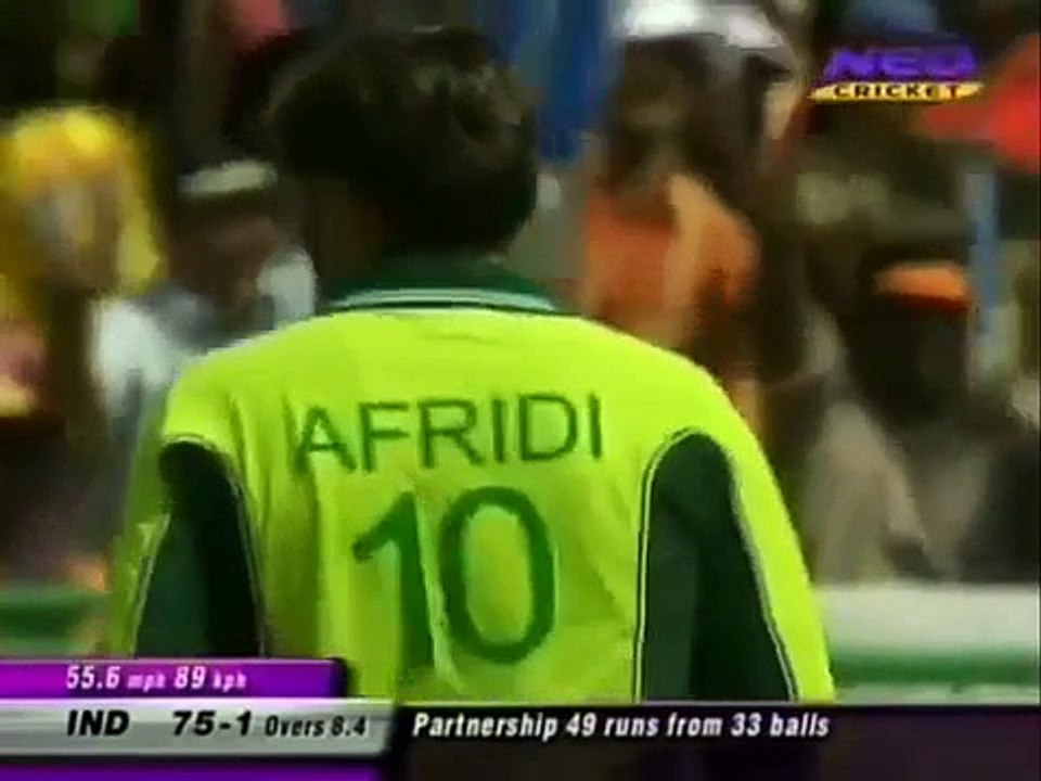 Dhoni-vs-Afridi