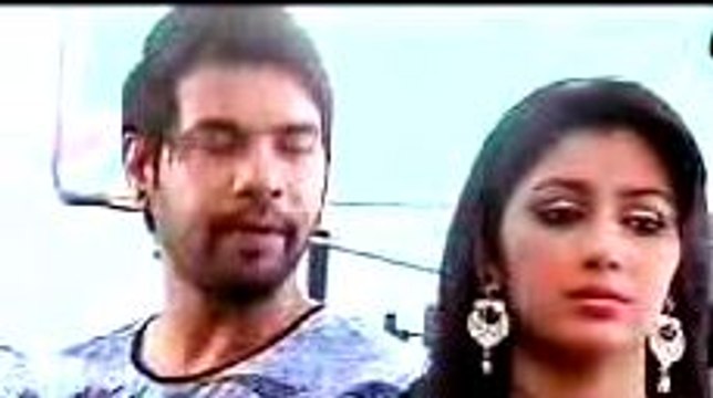 Abhi ne Pragya ko Talak dene ka kiya faisla jise sun pragya ki aankon mein aaye aanso - 28 august 2015 - Kumkum Bhagya