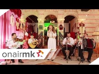 Elena Velevska i grupa Cardak- Makedonsko devojce