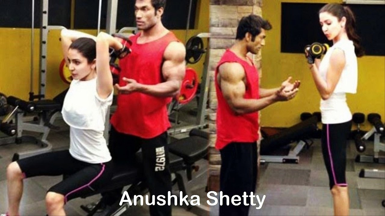 WOW! Top Bollywood Actress Who Look Damn Sexy While Working Out In Gym!