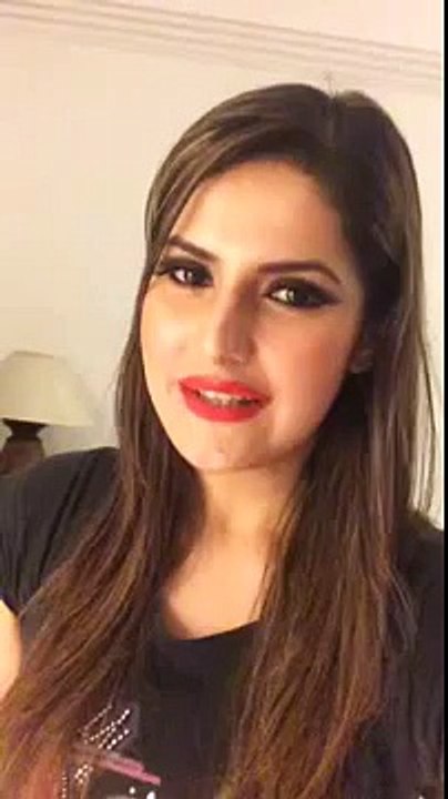Hot news Zareen khan will join Bhiwandi Dahi handi