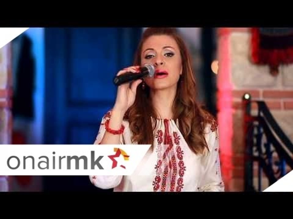 Elena Velevska i grupa Cardak - Belo lice ljubam jas