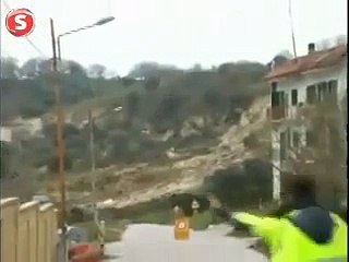 ibretlik yürüyen dag  bu görseli izleyin