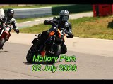 KTM 690 Duke vs Triumph Daytona 675 at Mallory Park