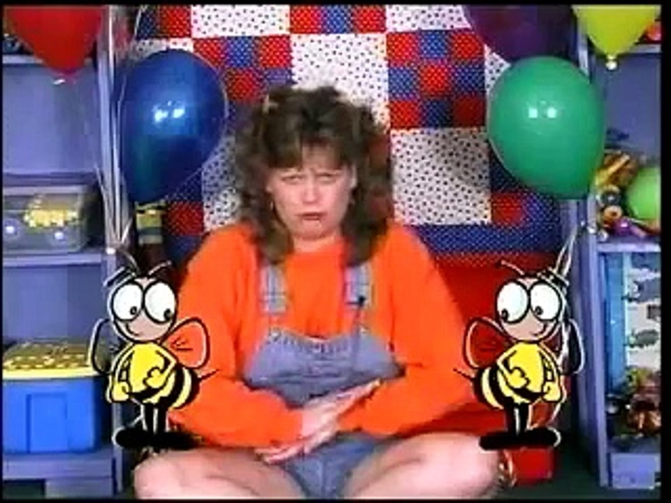 Baby Bumble Bee Finger Play