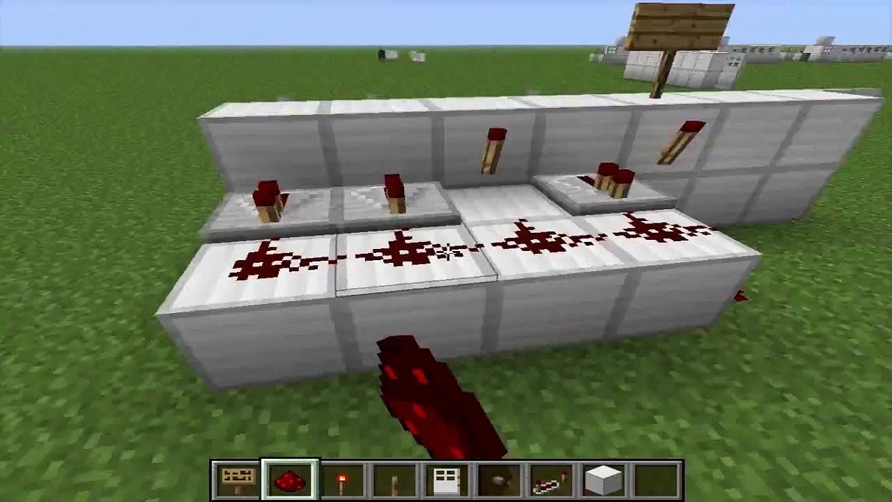 Minecraft - 8x8 5 levers combo locked door tutorial