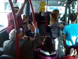 Flamenco en el bus en Granada