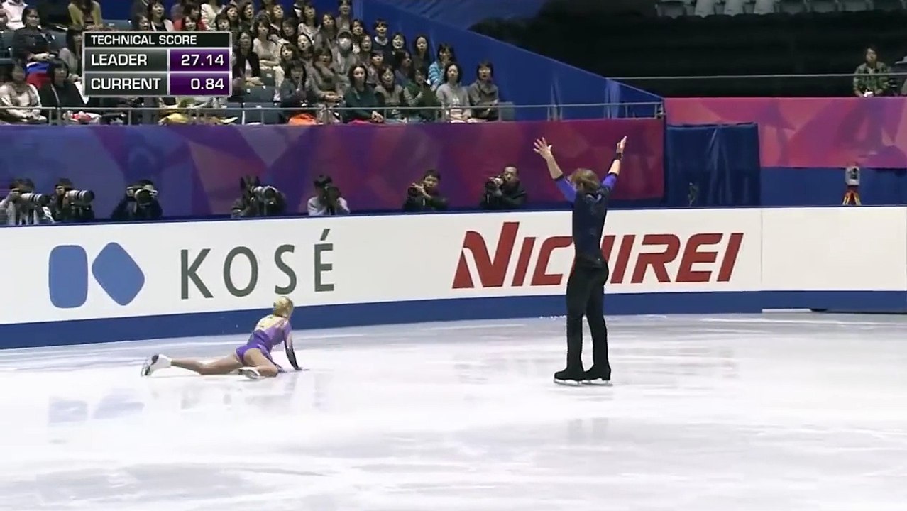 [IMPERIALTV8] Figure Skater bloodied in bad throw