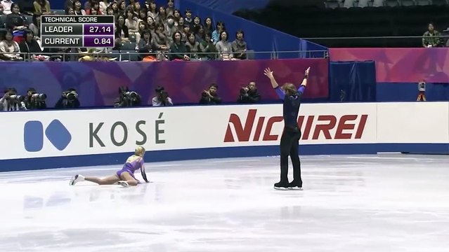 [IMPERIALTV8] Figure Skater bloodied in bad throw