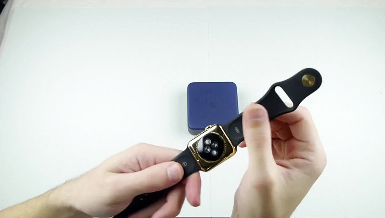 Une gold Apple Watch à plus de $10,000 entre deux gros aimants