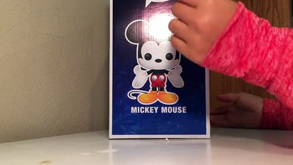 Funko pop 9 inch Mickey Mouse!!!