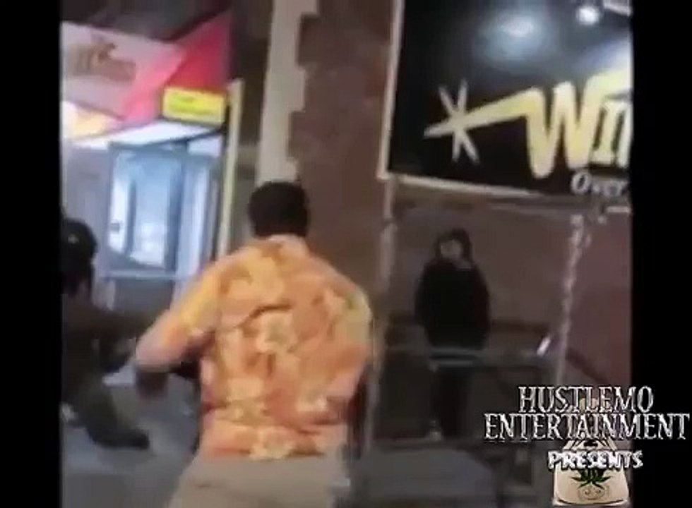 Knockout The Club, Awesome Fight