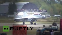 MAKS 2015 Air Show   New MiG 35 fighter jet vs Yak 130 light attack aircraft in MAKS 2015