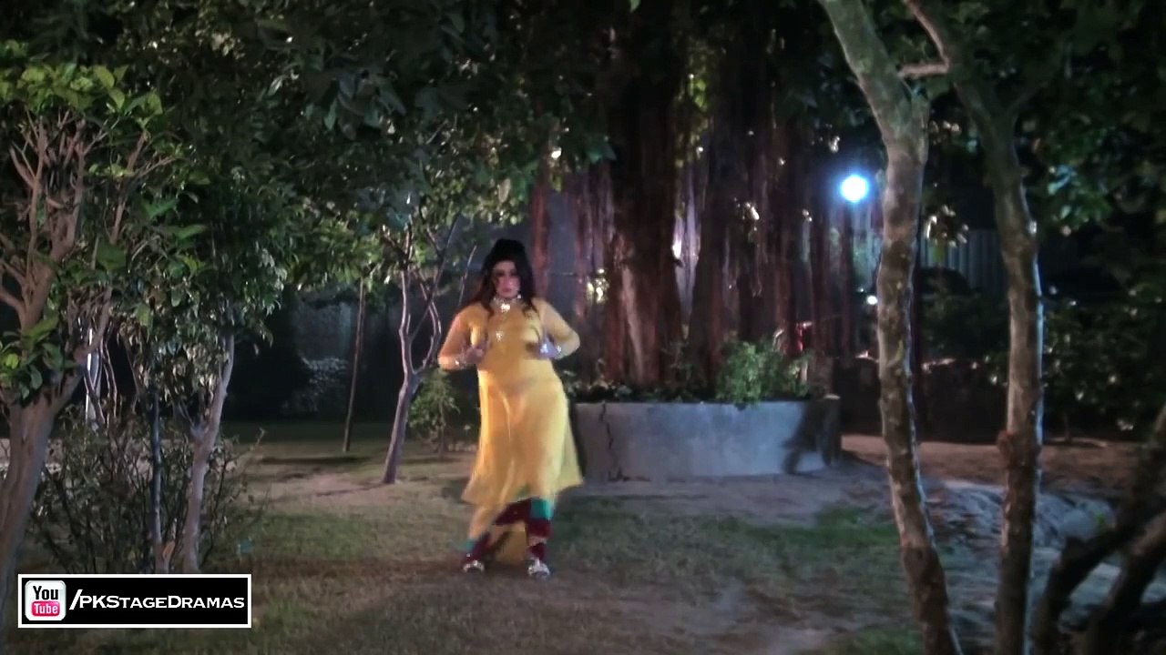 MERA DIL RAKHNA - BINDIA MUJRA DANCE - PAKISTANI MUJRA DANCE 2014