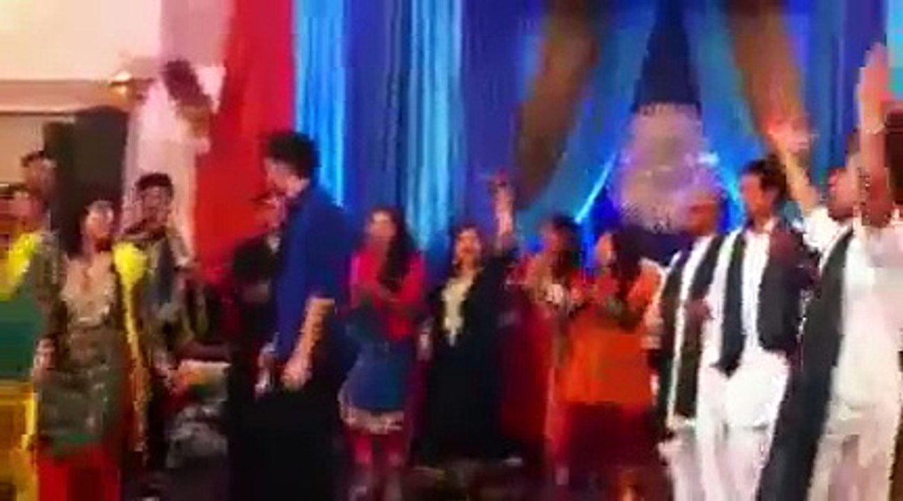 Boys and Girls combine dance in pakistani mehndi