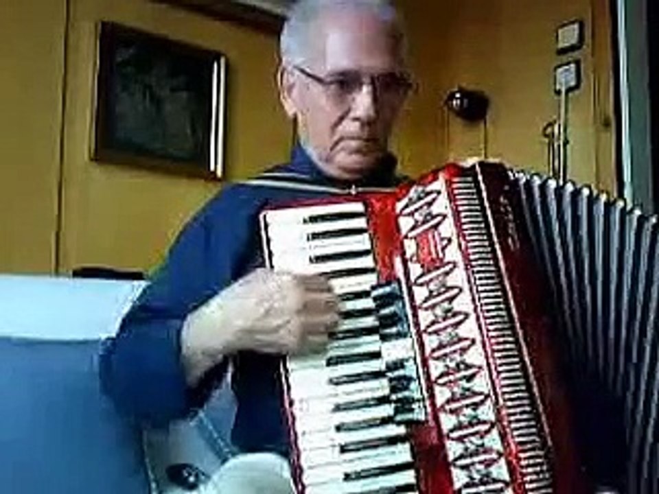 Ο ΜΕΡΜΗΓΚΑΣ Μ. ΛΟΪΖΟΣ 1937-1982