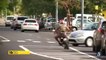 Un jeune en scooter tente d'échapper à la police et se prend une voiture - Délit de fuite raté