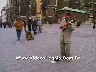 lelijke gitaar muziek... WEG ER MEE