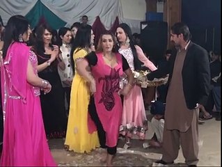 desi sexy mujra in shadi