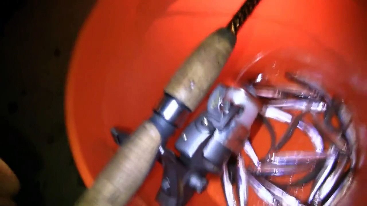 Smelt fishing in lake erie 1.11.12.wmv