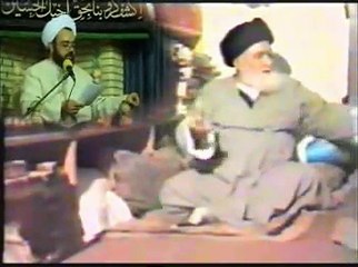 آیت الله!! آخوند خوئی و سیگار کشیدنش و آخوند دانشمند