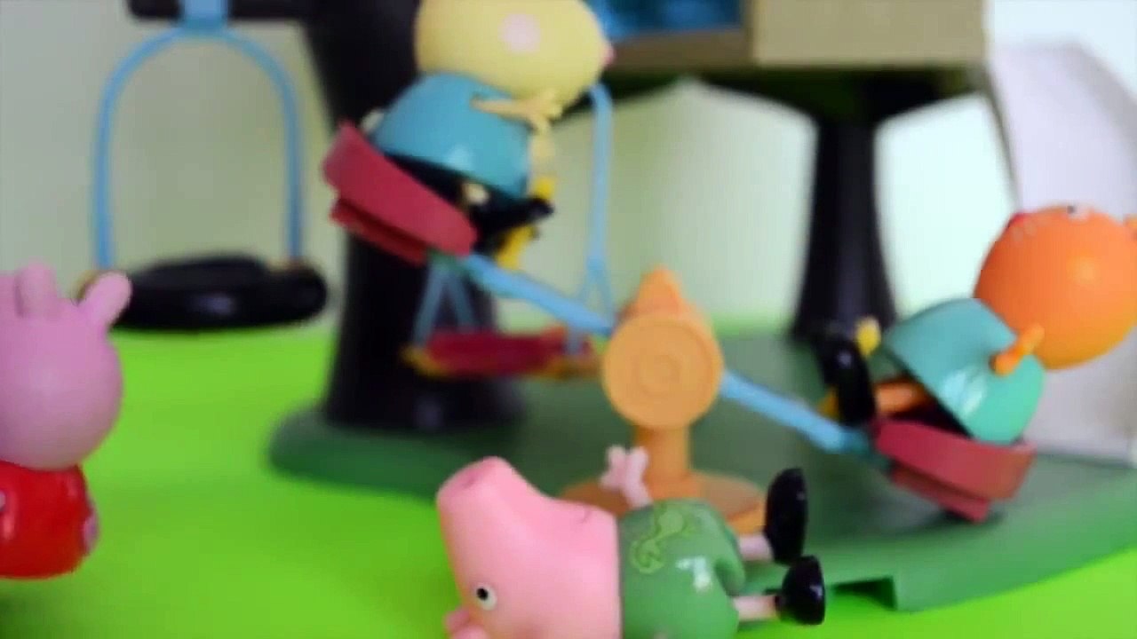 Pig George da Familia Peppa Pig Vai Brincar no Parquinho!!! Em Portugues