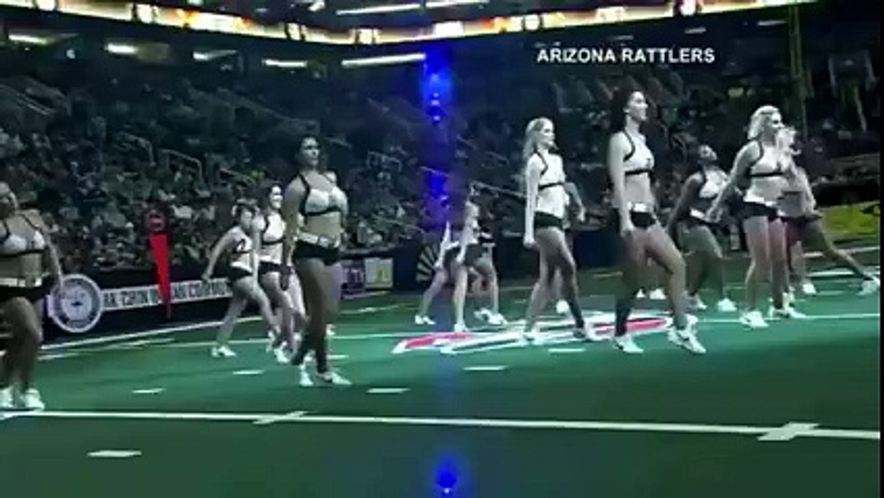 This Guy Can Move!