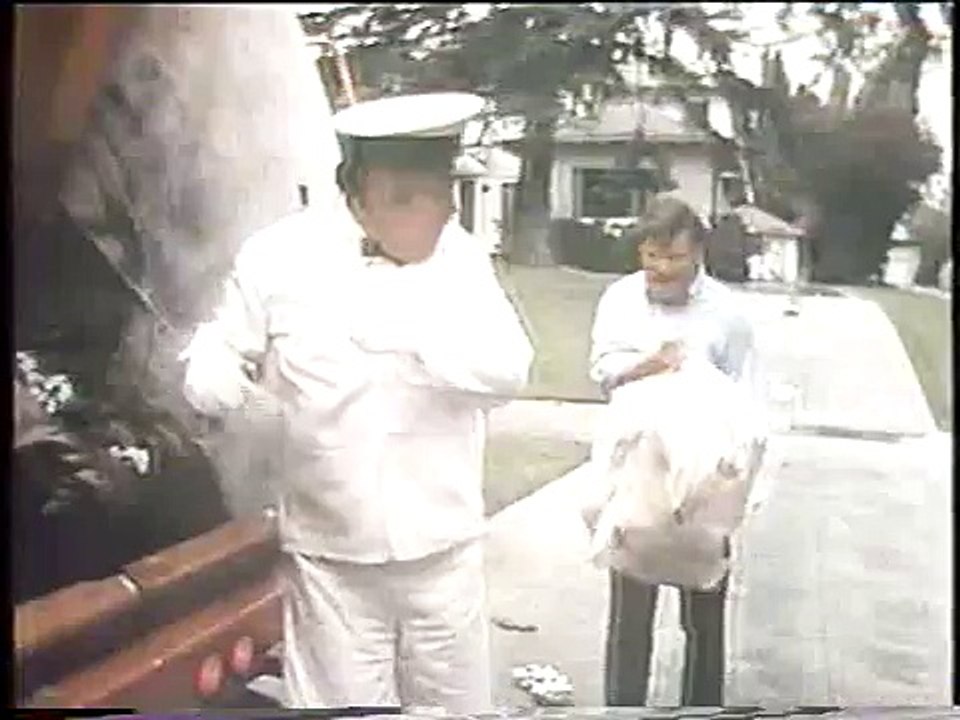 Jonathan Winters 1970's Hefty Trash Bag Commercial