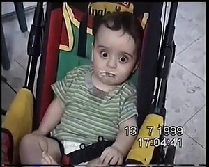 Aç bebek = Mama istiyorum mama